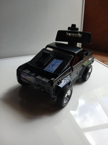 Venom jackhammer truck - m.a.s.k,